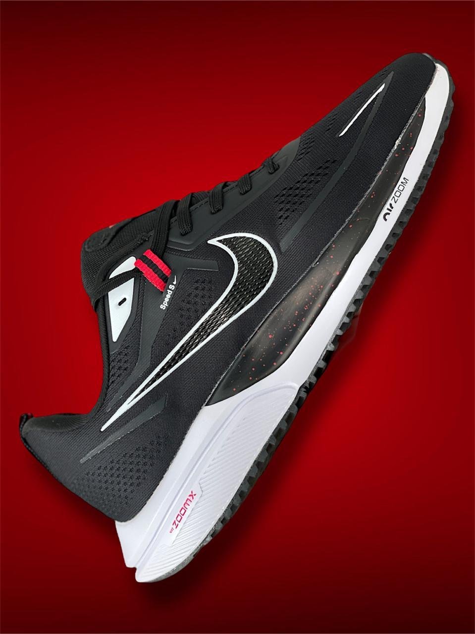 Brand: nike Zoom x 