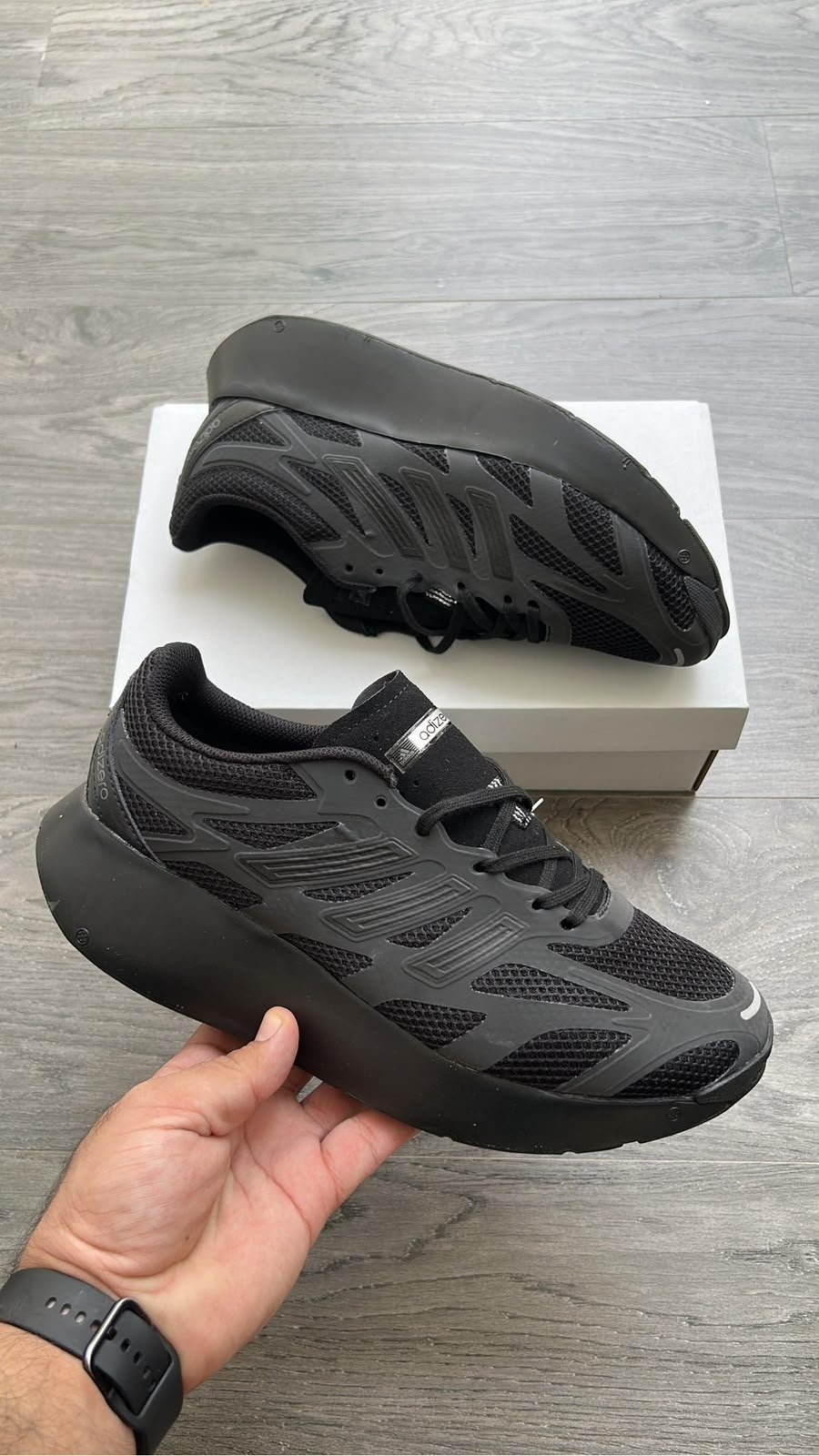 Brand : ADIDAS ADIZERO