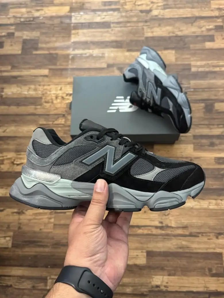 Brand:NEW BALANCE 9060 