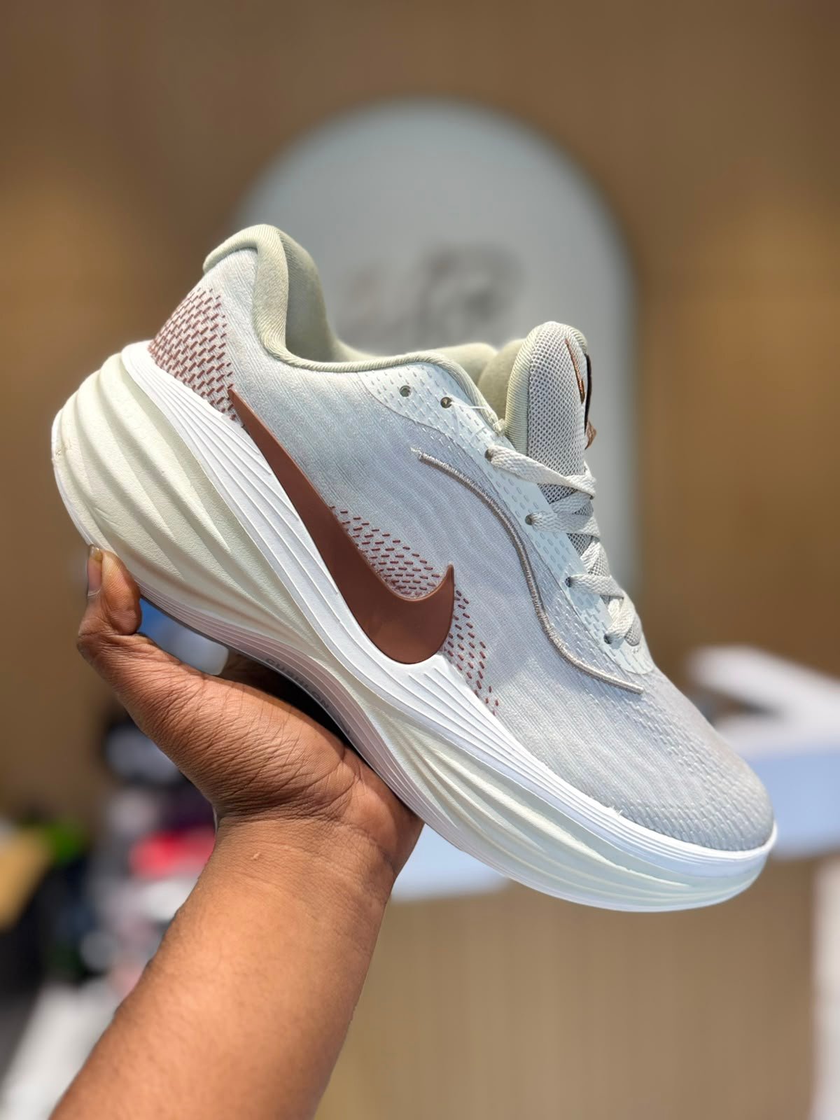 Brand: NIKE CUSHLON 