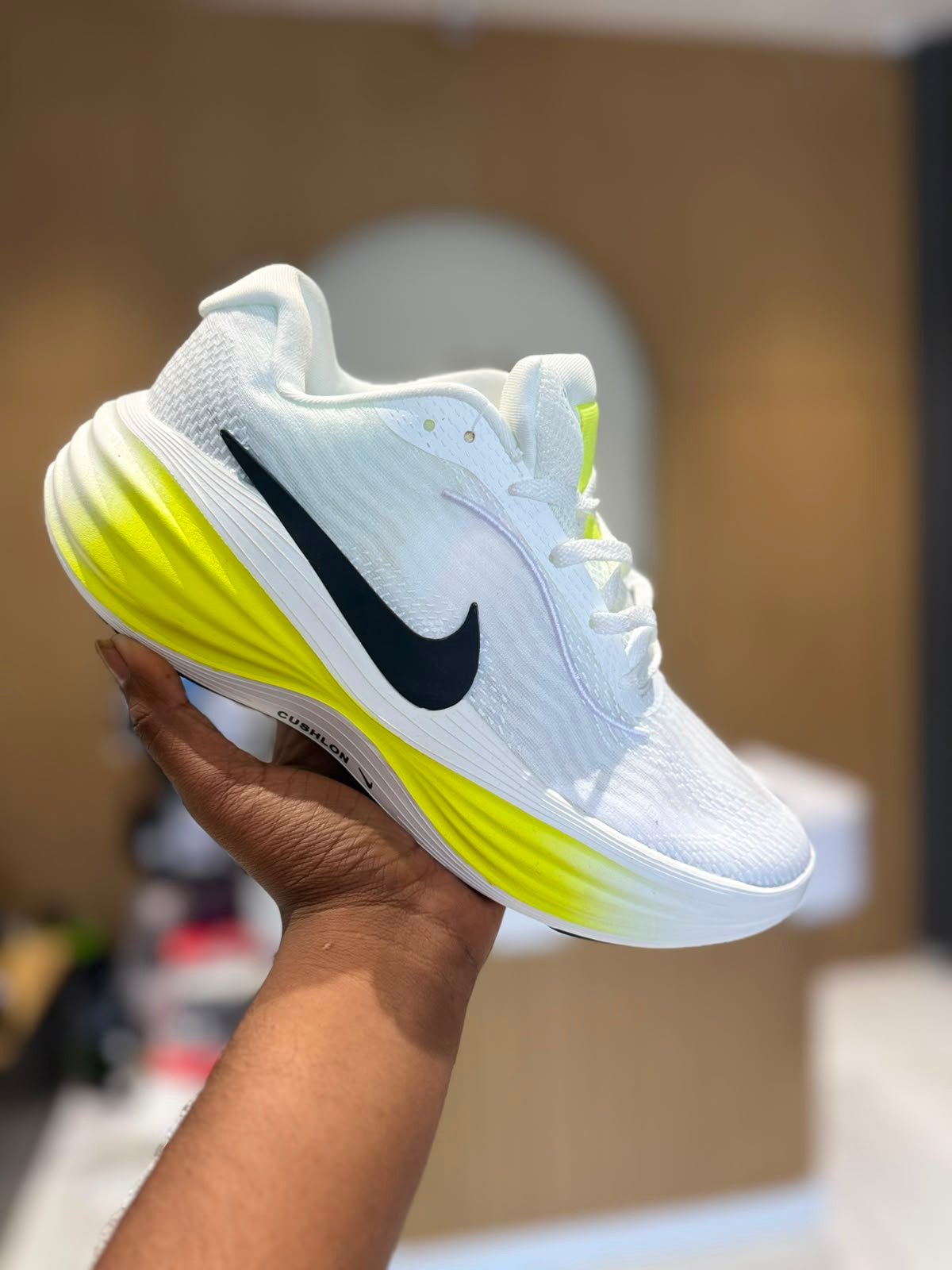 Brand: NIKE CUSHLON  
