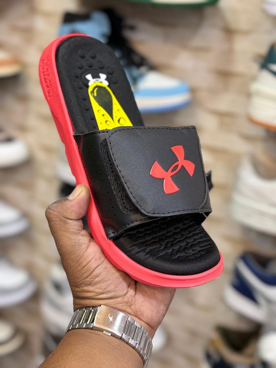 Brand: Under Armour filp- flop   