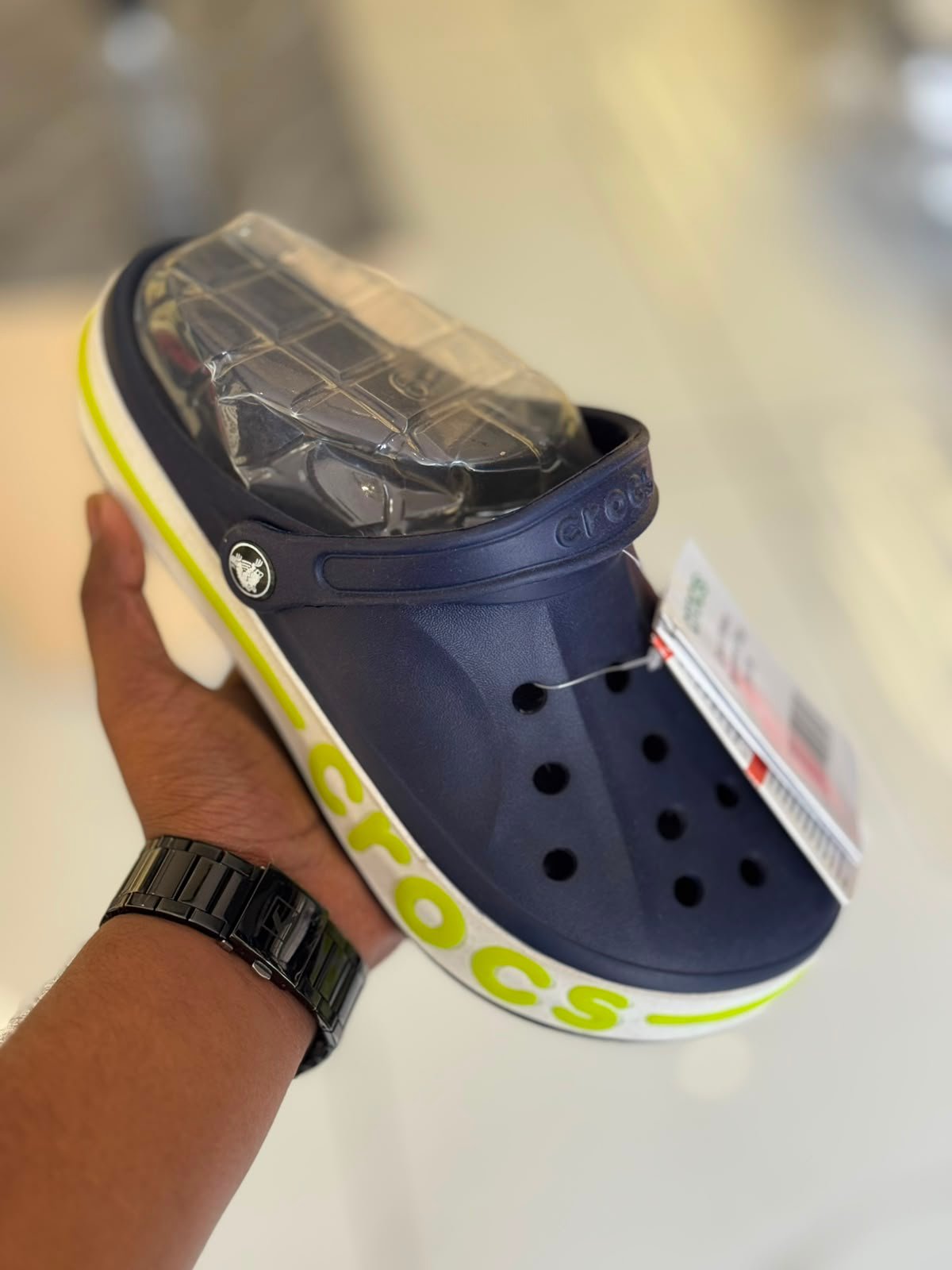 Brand: CROCS UNISEX BAYABAND CLOG  