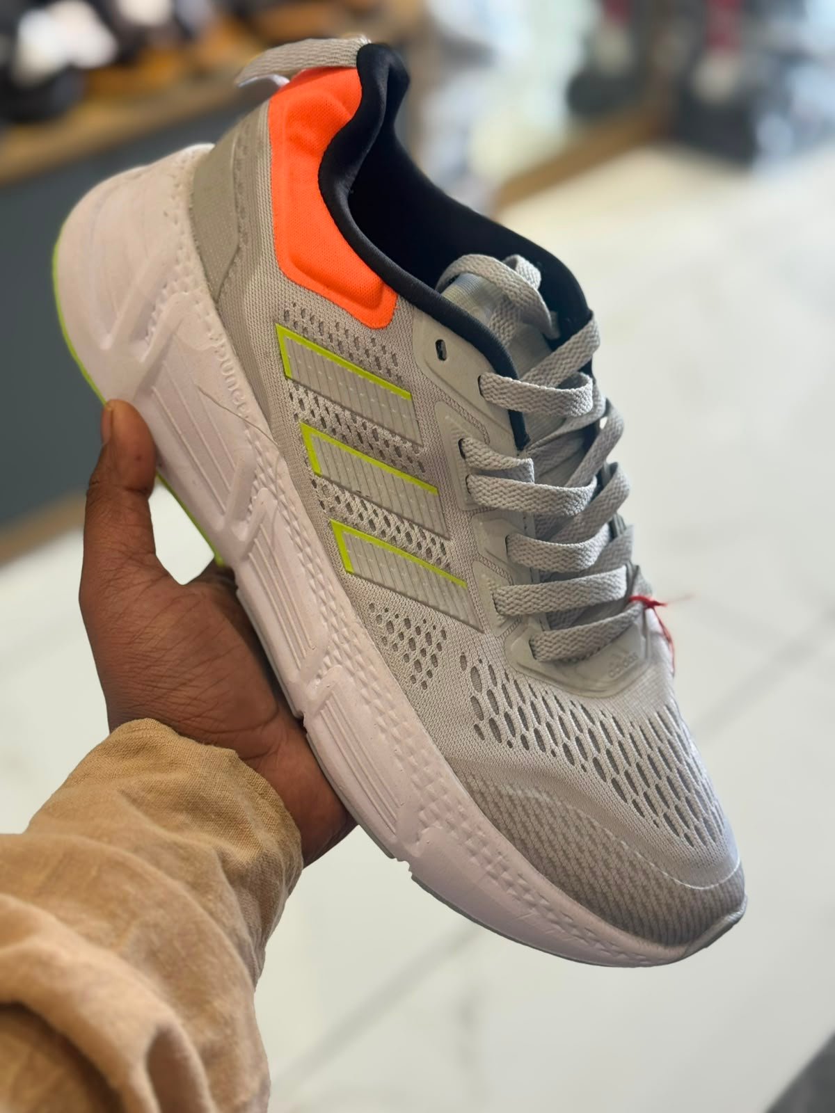 Brand: ADIDAS BOUNCE 