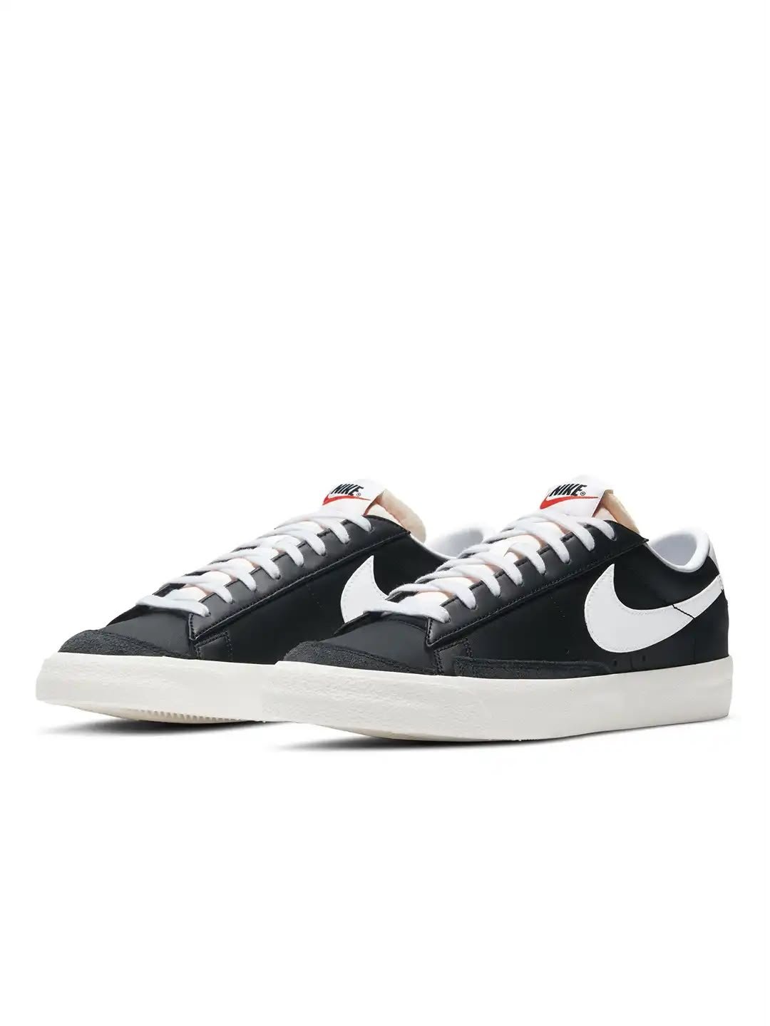 Brand: Nike black&white blazer low ‘77 vintage leather sneakers  
