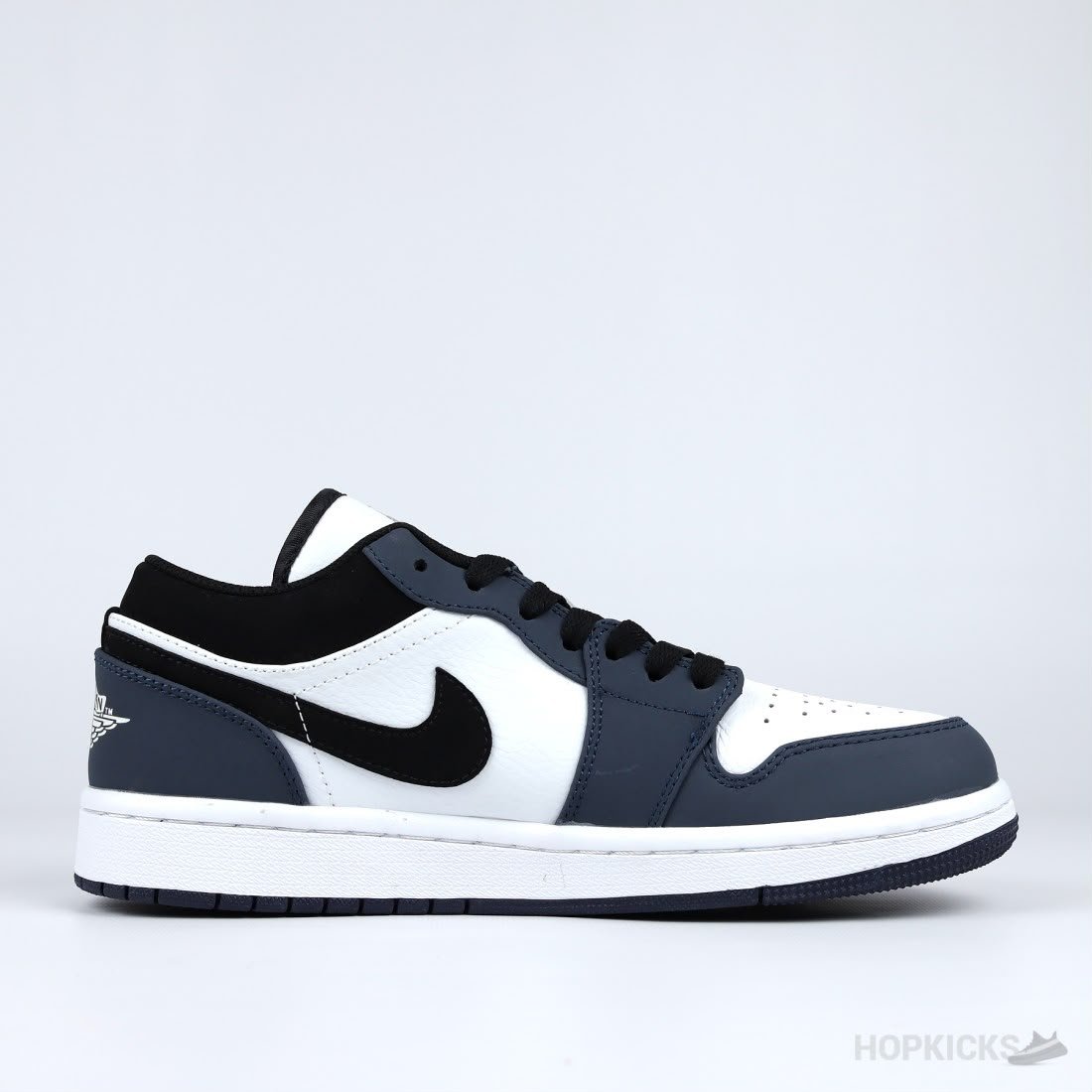 Brand : Nike Jordan 1 low Dark blue - grey  
