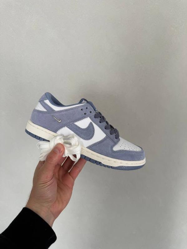 Brand: NIKE DUNK LOW WORLD INDIGO MINI SWOOSH  